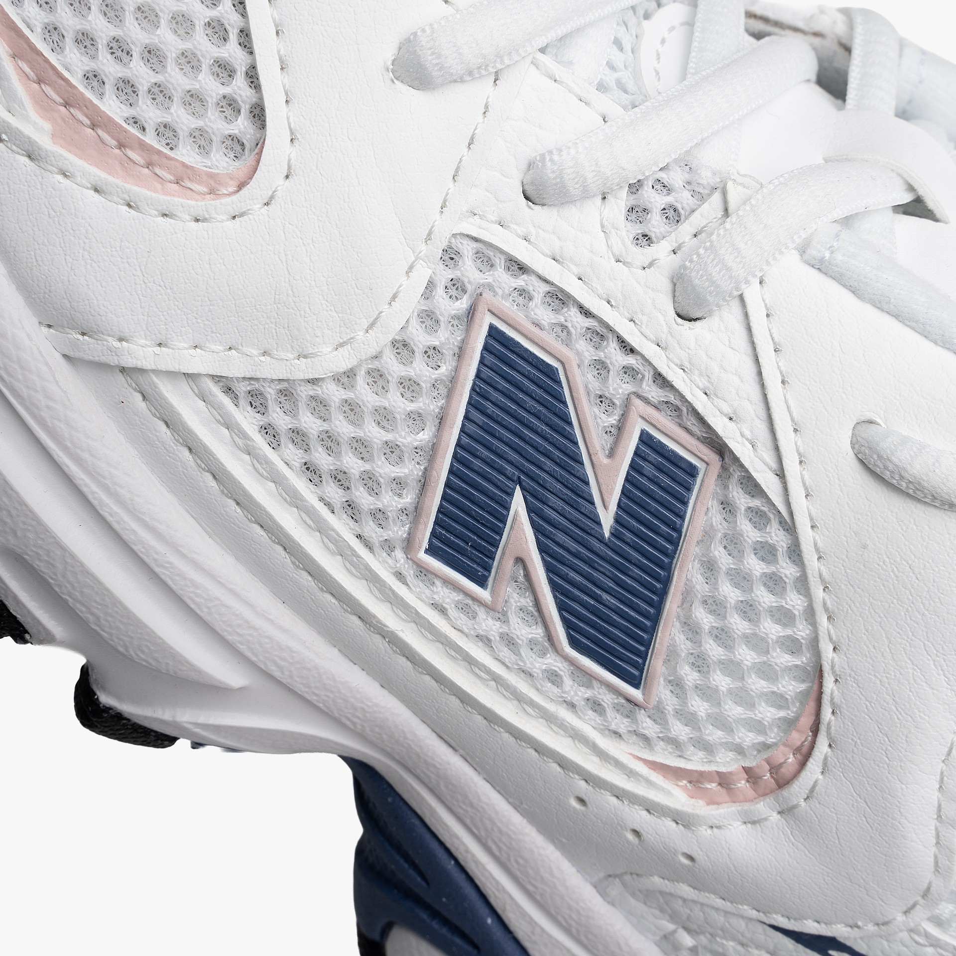 New Balance 530