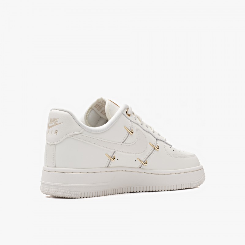 Nike Air Force 1 07 LX