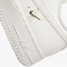 Nike Air Force 1 07 LX