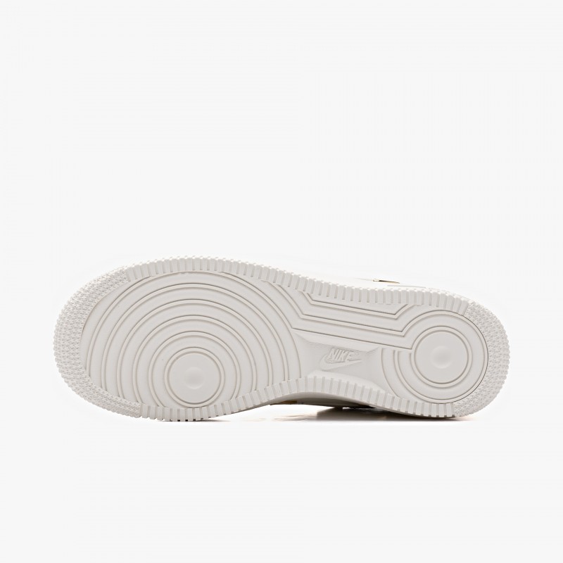 Nike Air Force 1 07 LX