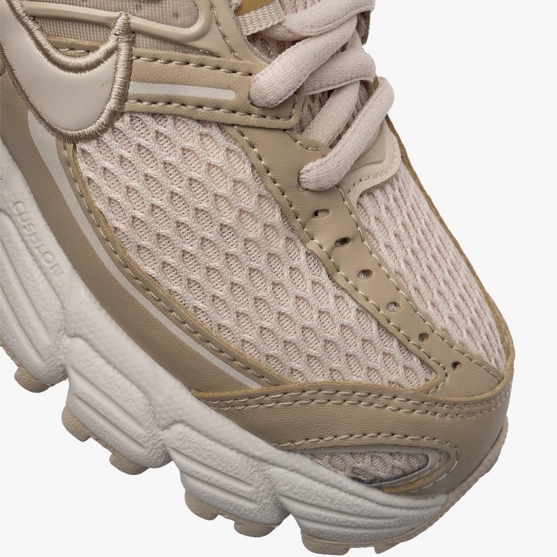 Nike Air Max Moto 2K Nike Air Max Moto 2K