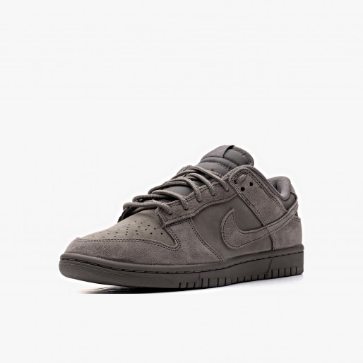 Nike Dunk Low Retro SE Nike Dunk Low Retro SE
