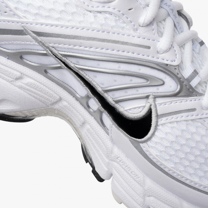 Nike Air Max Moto 2K Nike Air Max Moto 2K