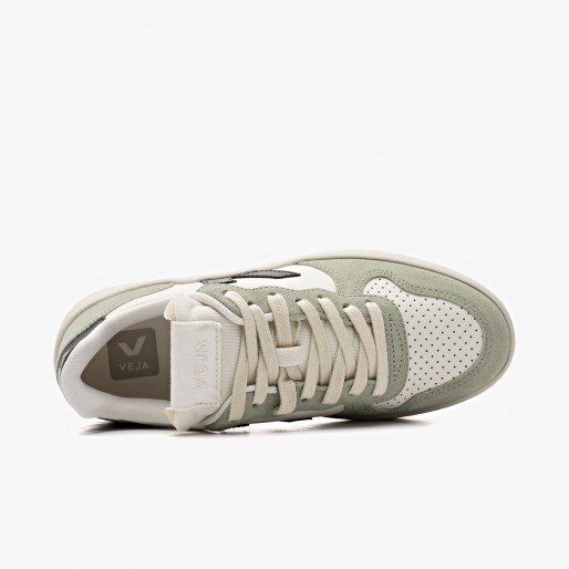 Veja V-10 Leather Veja V-10 Leather