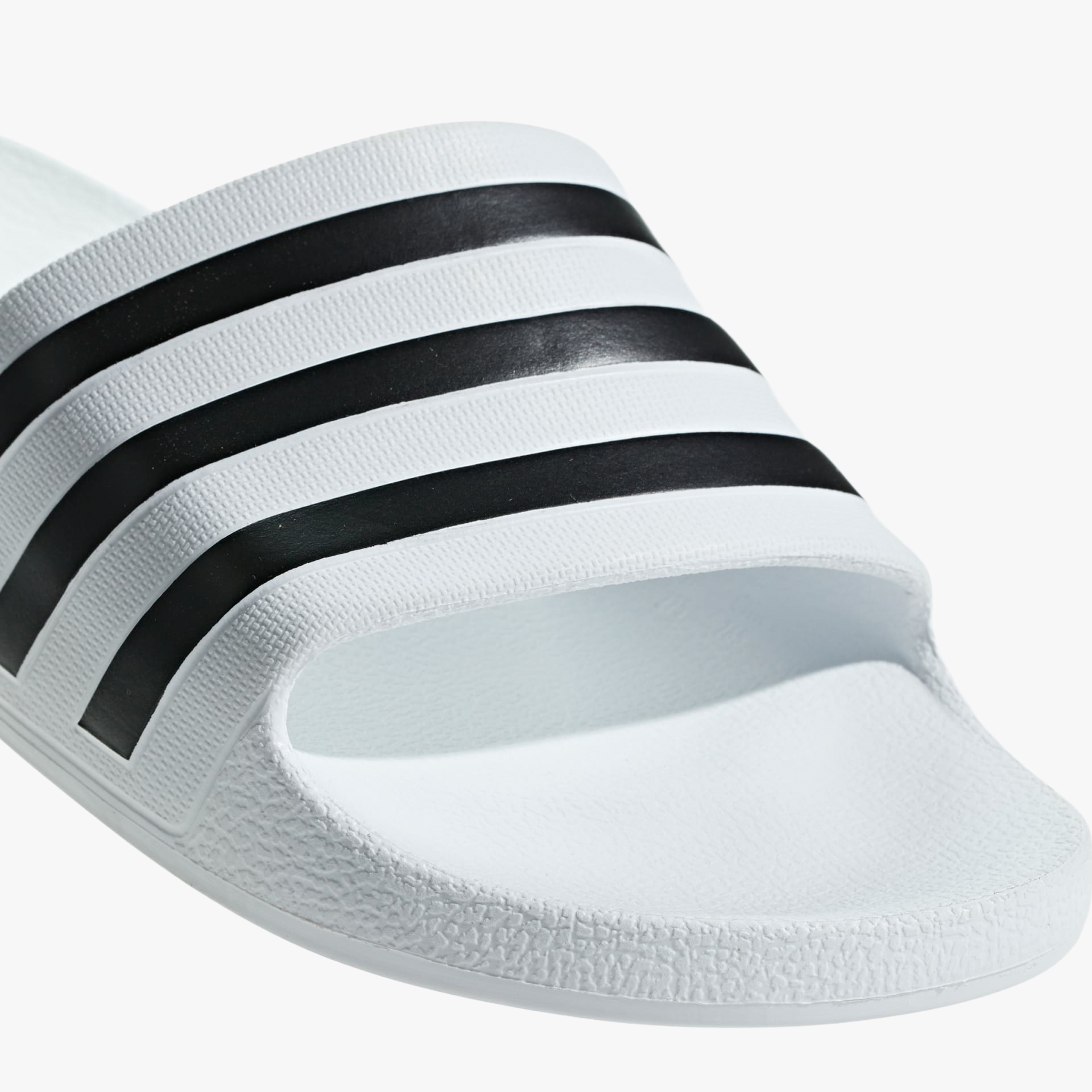 adidas Adilette