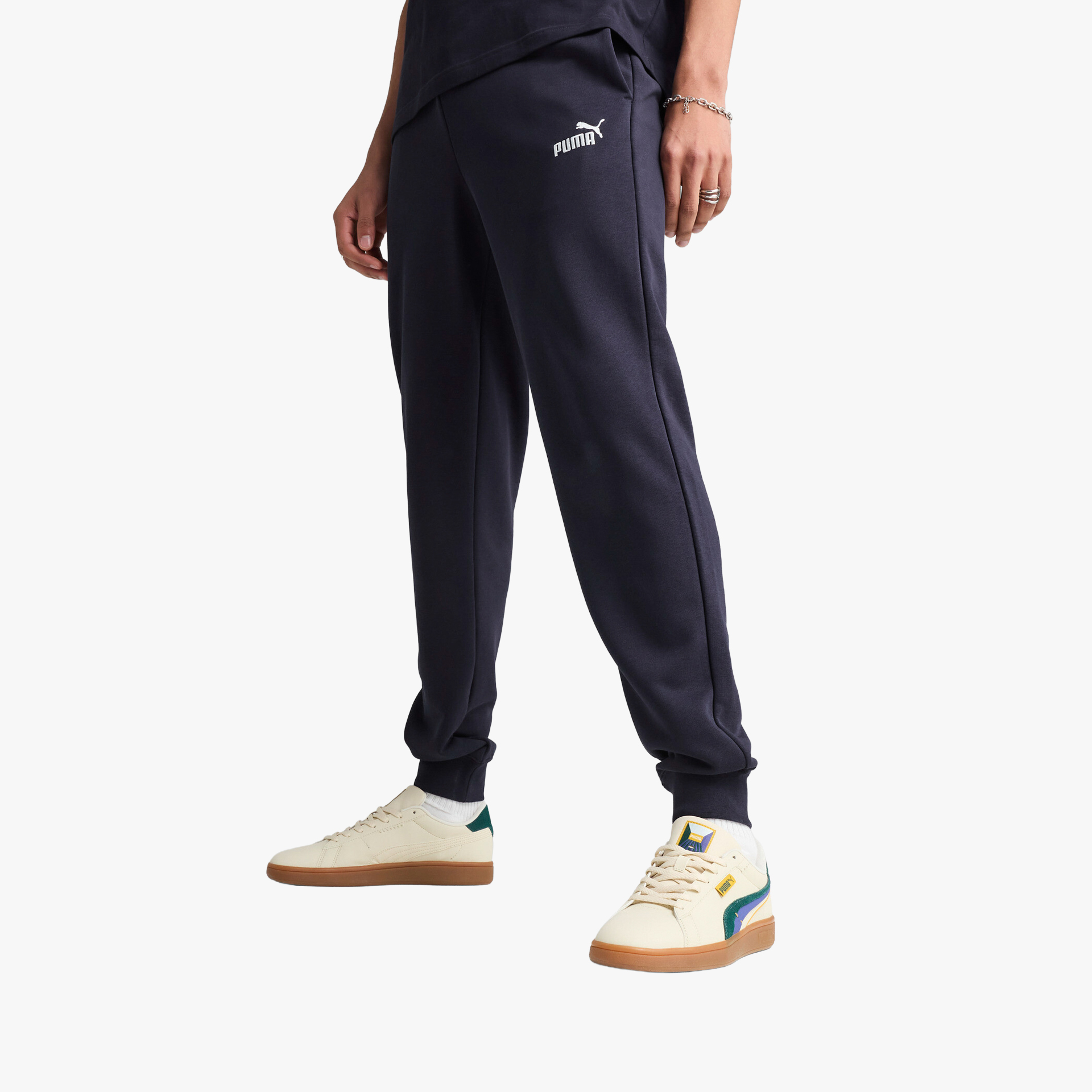 Puma Ess 1 Logo