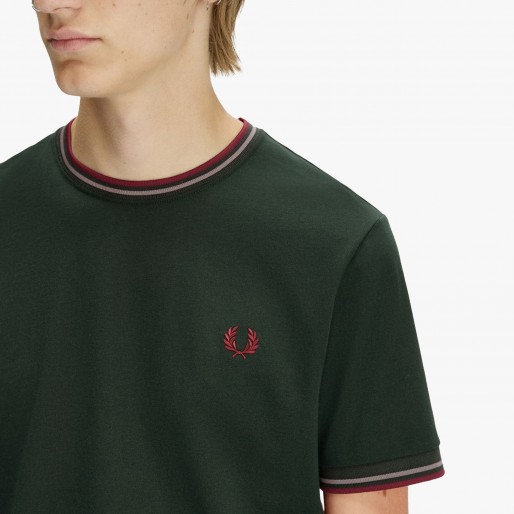 Fred Perry Twin Tipped Fred Perry Twin Tipped
