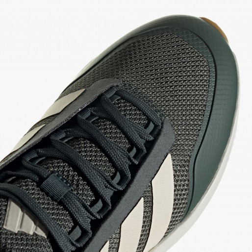 adidas Avryn adidas Avryn