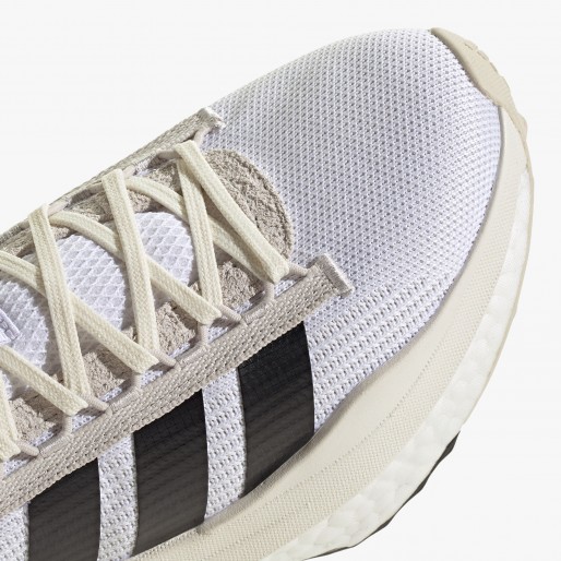 adidas AVRYN_X