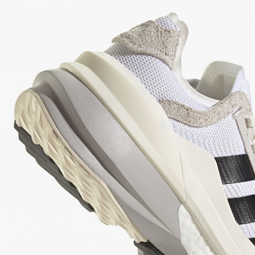 adidas AVRYN_X