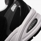 New Balance MR530