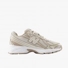 New Balance 740