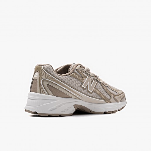 New Balance 740
