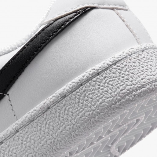 Nike Tennis Classic