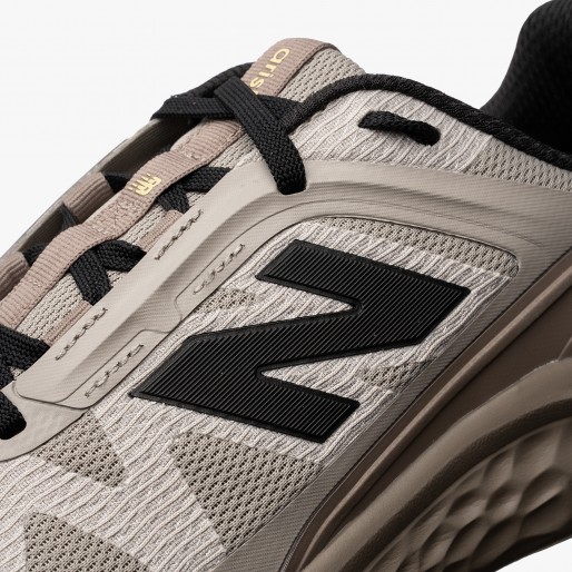 New Balance Fresh Foam Arishi v4 Utility