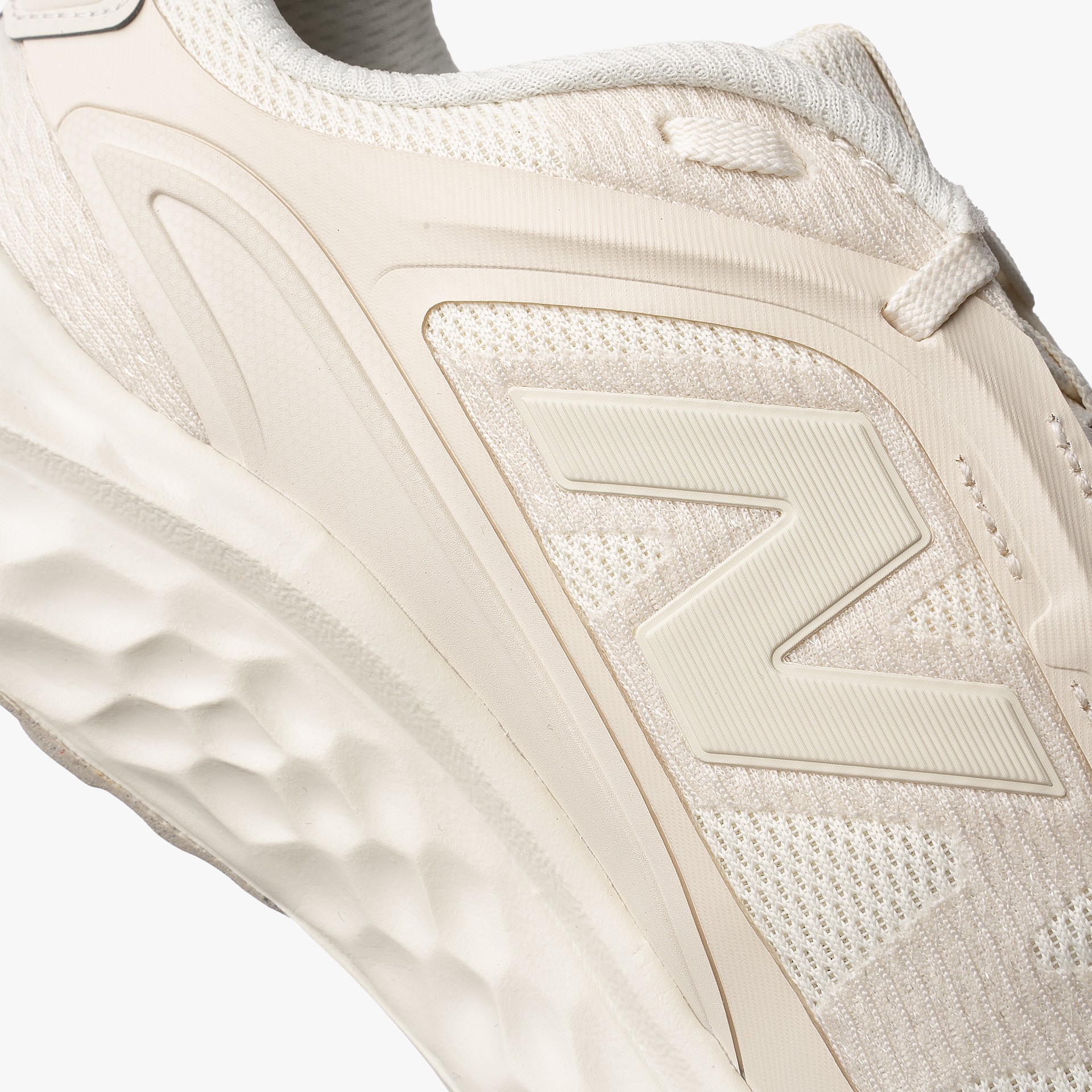 New Balance Fresh Foam ARISHI v4 W