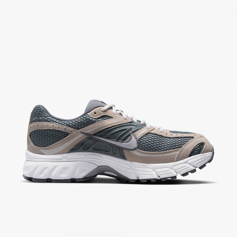 Nike Air Max Moto 2K