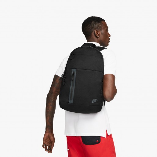 Nike Premium