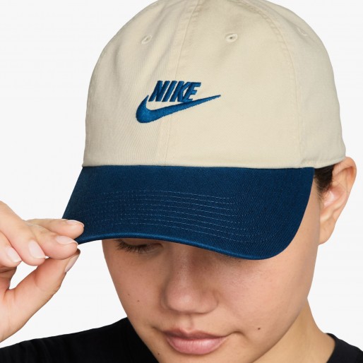 Nike Club