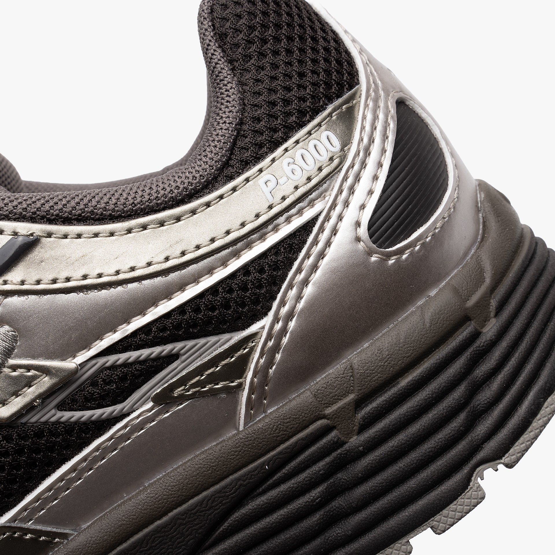 Nike P-6000