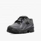 New Balance U740