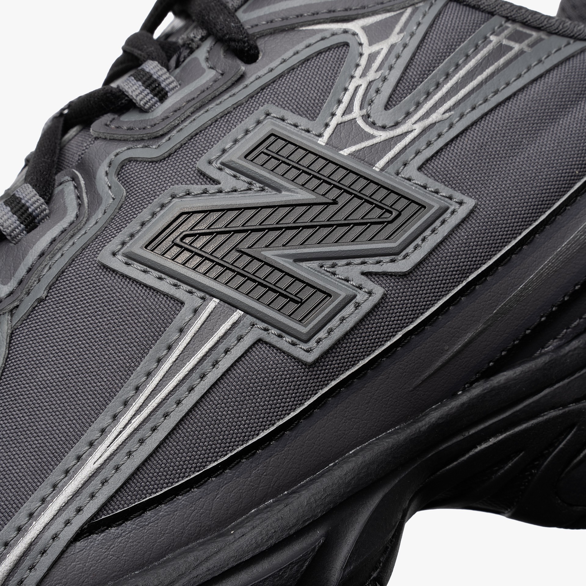 New Balance U740
