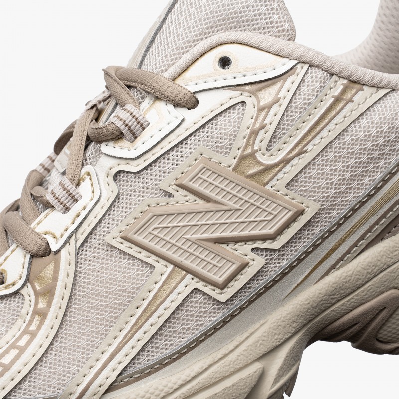 New Balance U740