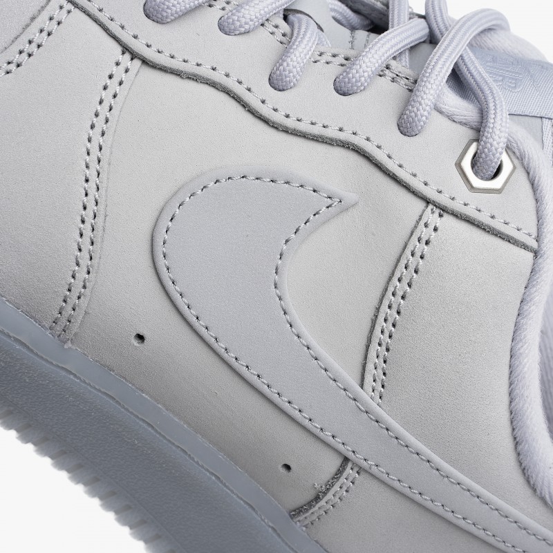 Nike Air Force 1 07 WB