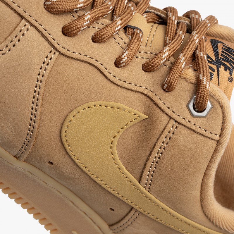 Nike Air Force 1 07 WB