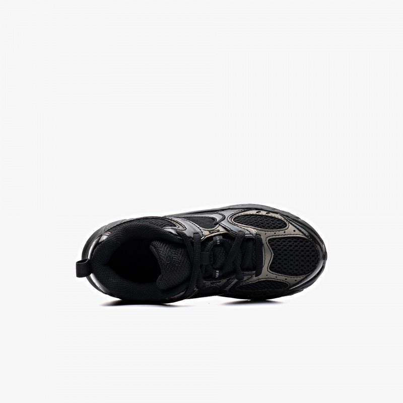 Nike V5 RNR Lace