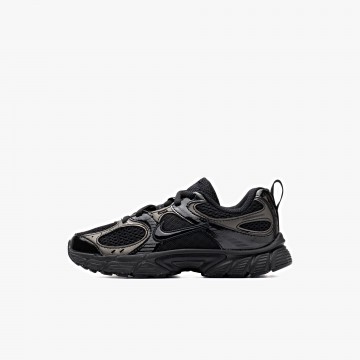 Nike V5 RNR Lace